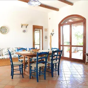 Zahara Apartment
